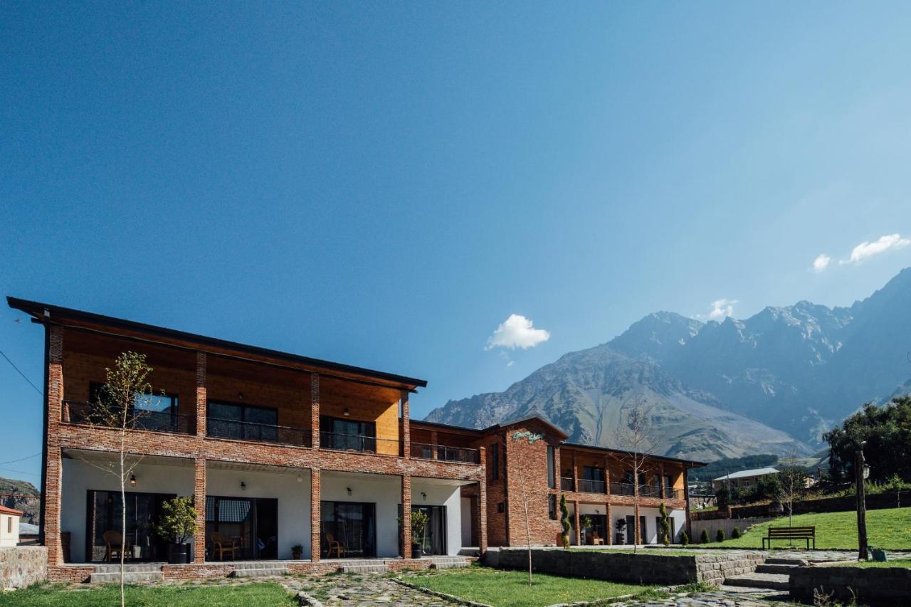 Green Sheep Hotel Kasbegi Buitenkant foto